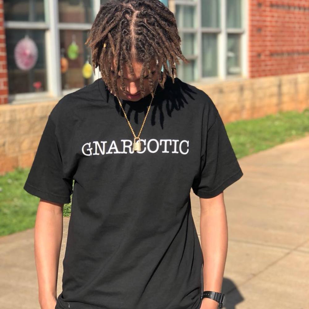 Meet your Posher, Larry